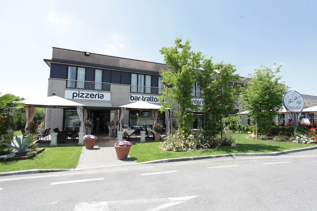 Viavaicafè_Drizzona_slider_image_3