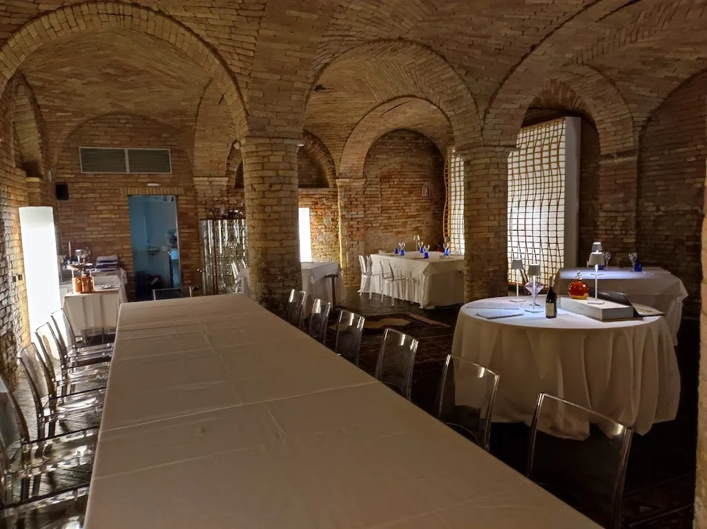 Saten restaurant in Drizzona