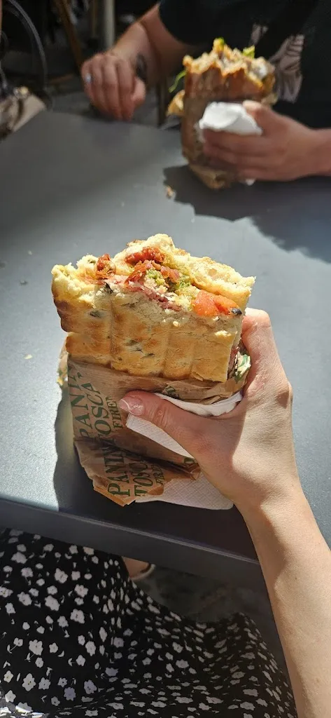 Iulia Stan_Panini Toscani_Duomo_review