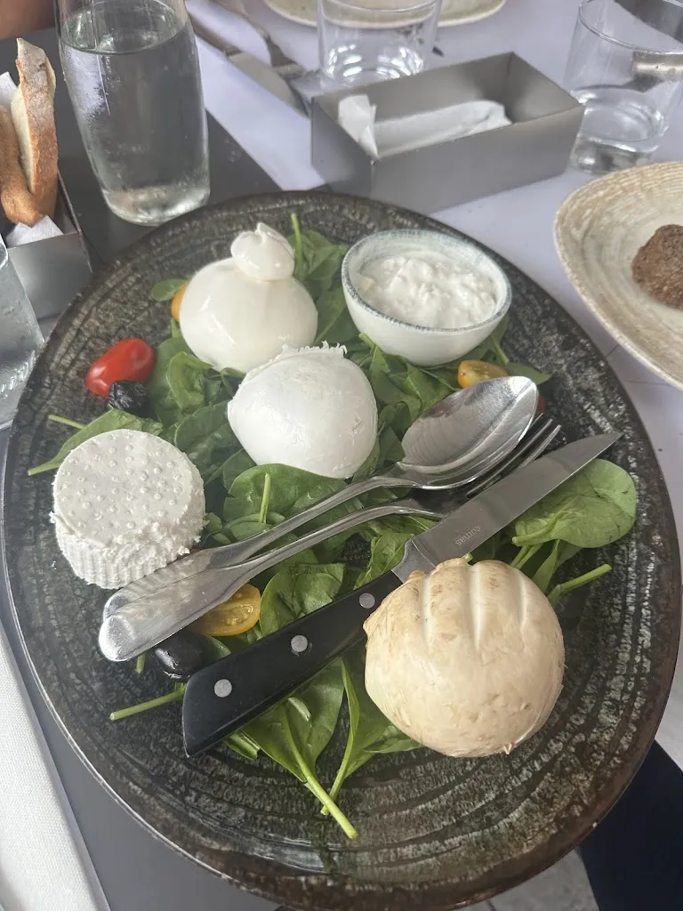 Reda Haddou_Obicà Mozzarella Bar - Duomo_Duomo_review