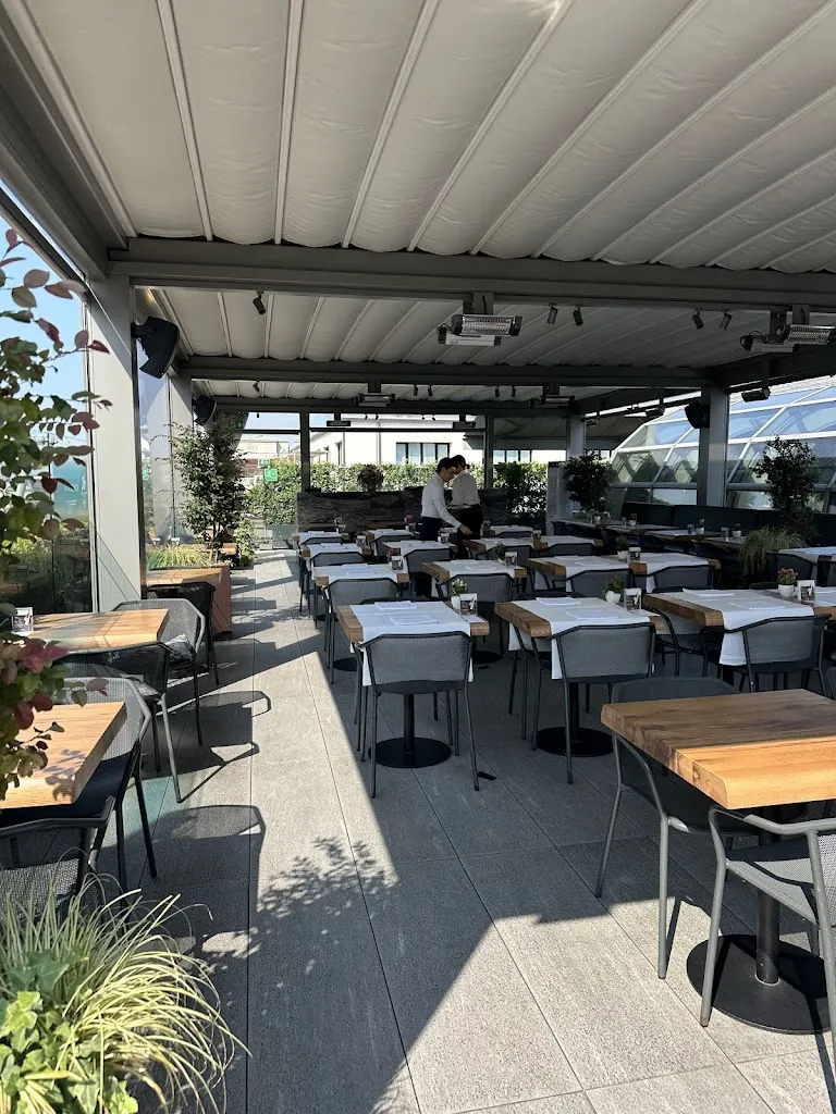 Obicà Mozzarella Bar - Duomo_Duomo_slider_image_3