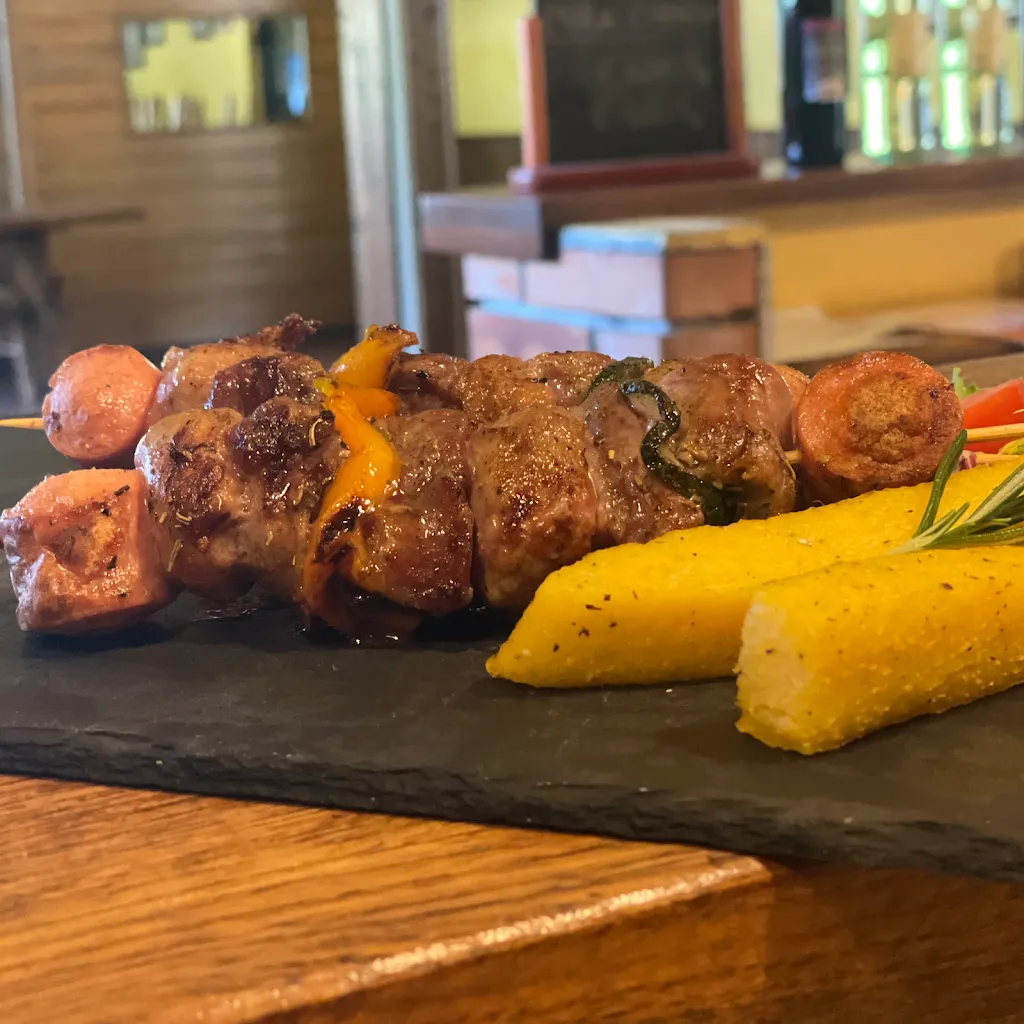 Al Portico Braceria_Endine_slider_image_3