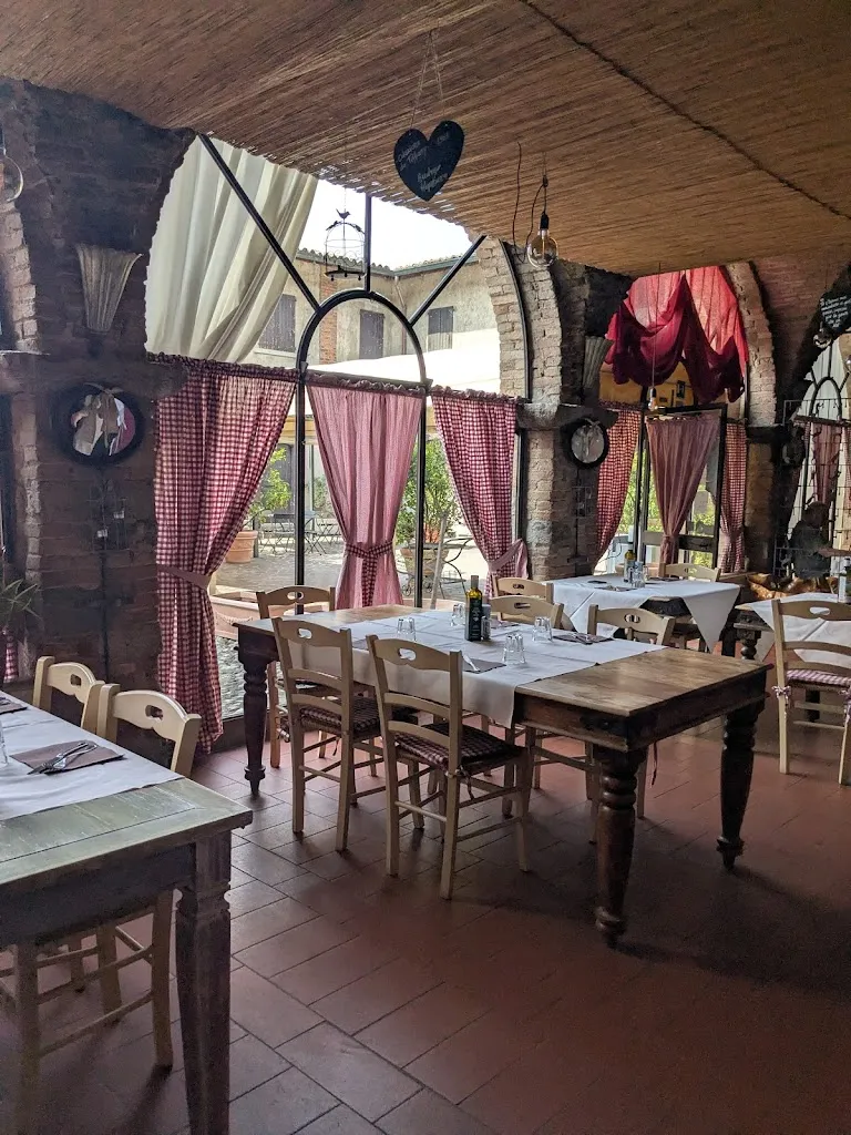 A Tavola Con Ciccio_Entratico_slider_image_2