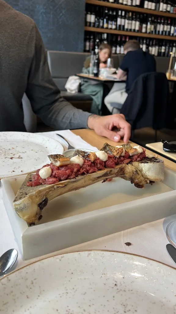 Pedro Paulo Abreu Teles_Calvi Ristorante_Altamura_review