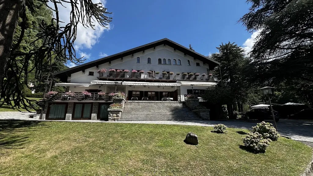 Hugo Gagniere_Il Larice Ristorante_Esino Lario_review