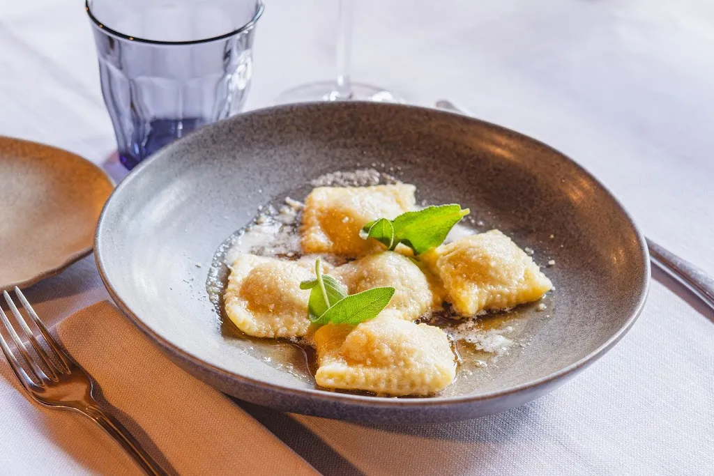 Il Larice Ristorante_Esino Lario_slider_image_2