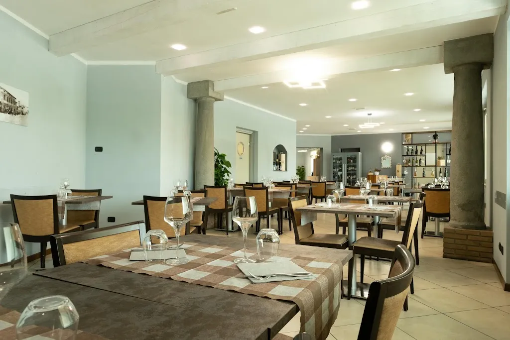 TRATTORIA SÍNDEC restaurant in Erbusco