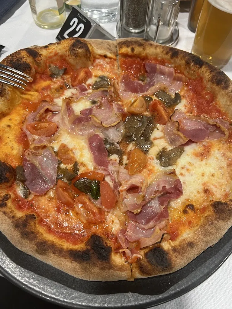 Tina —-_Napule's Ristorante Pizzeria - Cucina napoletana in Franciacorta_Erbusco_review