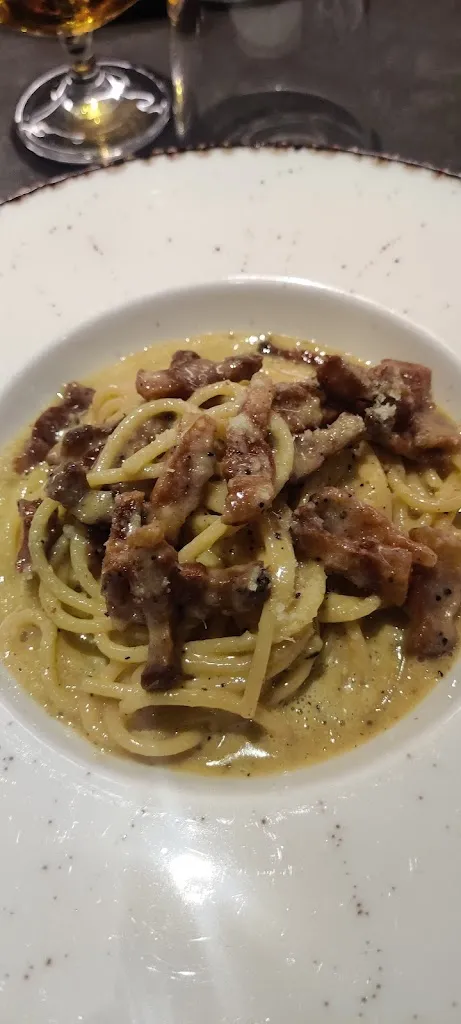 Jennifer Bowdery_Vivi Cafe_Desenzano del Garda_review