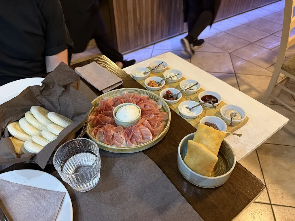 Ro Rogers_Tigella Bella Desenzano_Desenzano del Garda_review