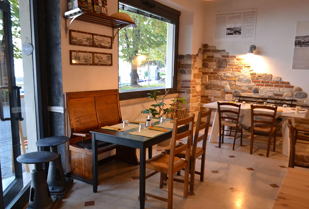 Osteria Vinostè restaurant in Desenzano del Garda