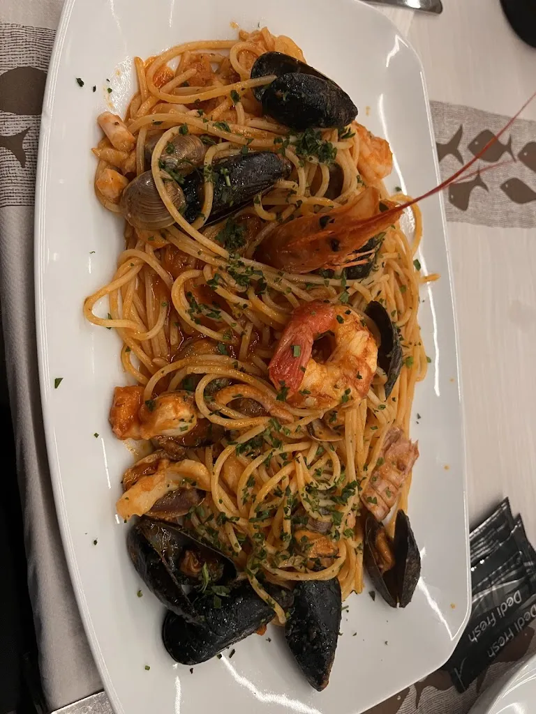 Tamara Kovács_8tto Granchi_Desenzano del Garda_review