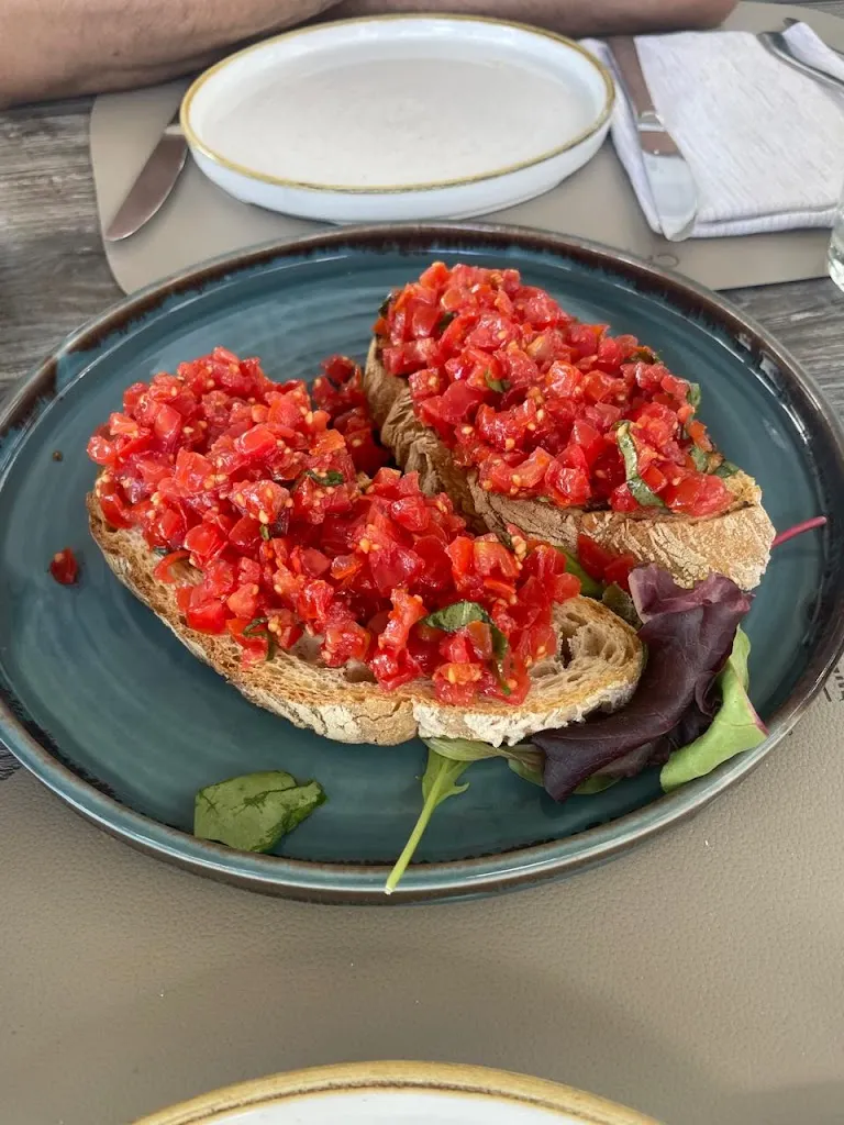 Ali Olimat_Cappelletti - Food&Drinks_Desenzano del Garda_review