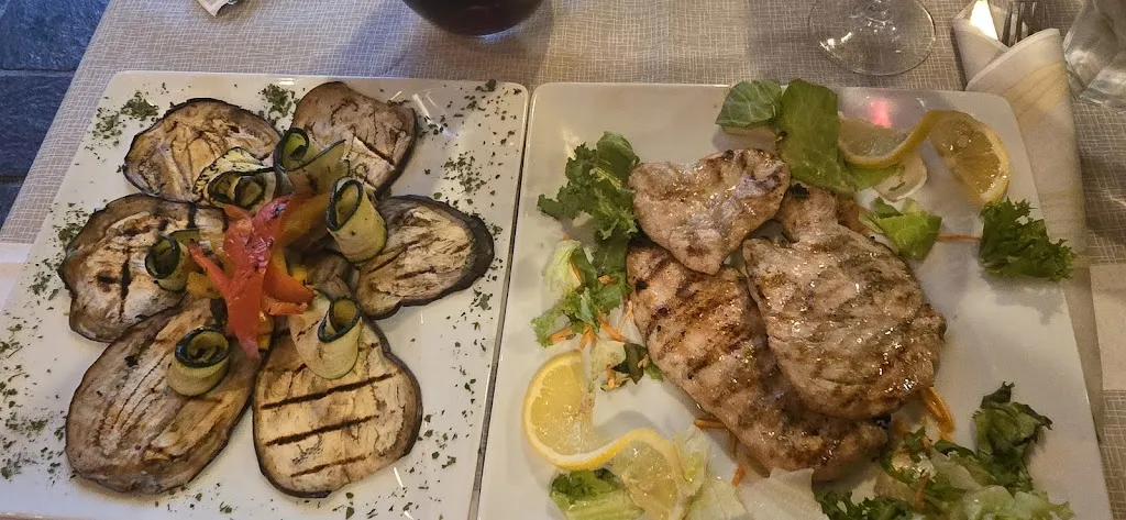 Sharon Hook_L’angolo del riso_Desenzano del Garda_review