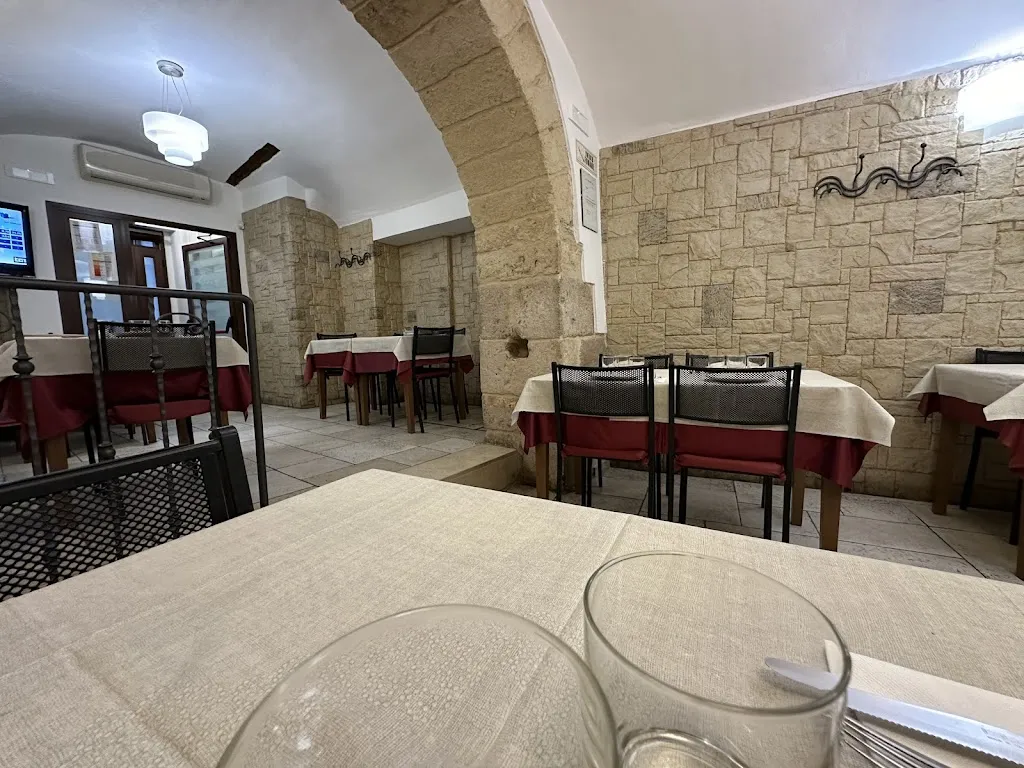 Christopher Hayward_Trattoria-Rosticceria Cenzino_Altamura_recensione