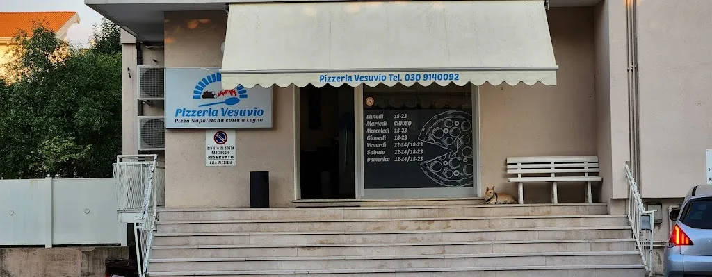 Omar Ibrahim_Pizzeria Vesuvio_Desenzano del Garda_review