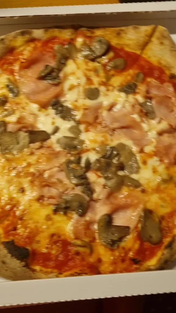 Pizzeria Vesuvio_Desenzano del Garda_slider_image_2