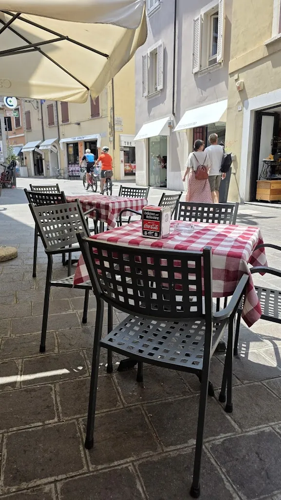 Vineria Merenderia Perbacco!!!_Desenzano del Garda_slider_image_1