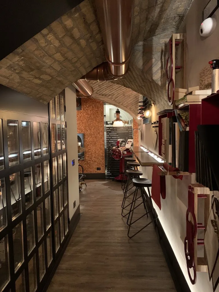 Stephan Gütlich_La Vite 2.0 Wine & Cocktail bar_Desenzano del Garda_review