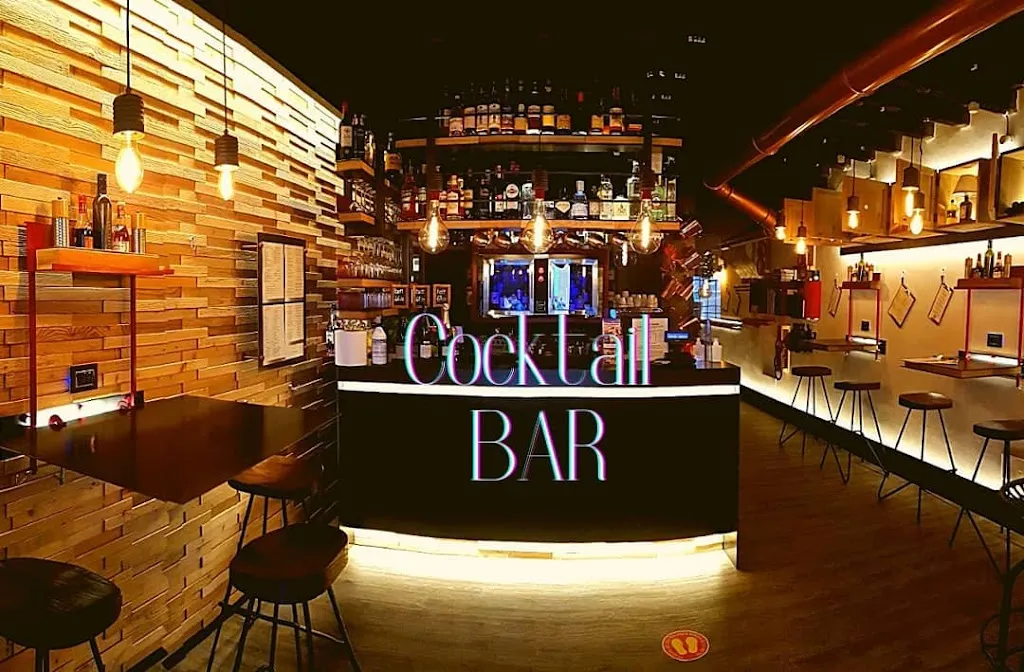 La Vite 2.0 Wine & Cocktail bar_Desenzano del Garda_slider_image_1