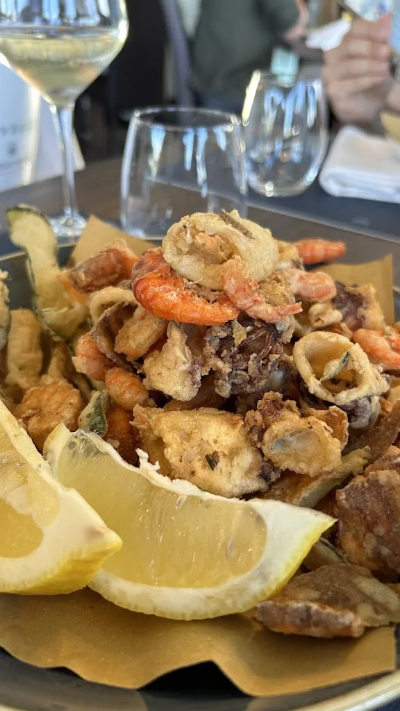 Sam Samim_Dolcevita Beach Restaurant & Bar_Desenzano del Garda_review