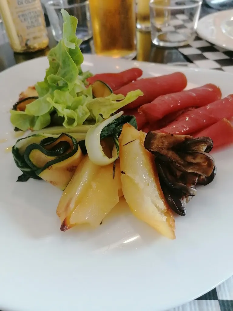 Antonio Maraio_Autharit_Fara Gera d'Adda_recensione