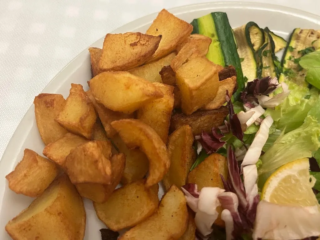 James Fahy_Ristorante Pizzeria Tipi Tipici_Faggeto Lario_review