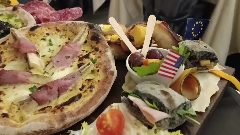 Rose Noir_Fenegrò_slider_image_2