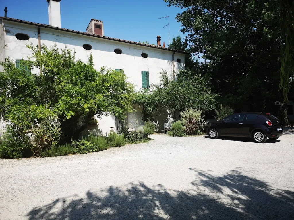 AZ.AGR. CORTE NIGELLA STEFANO PAGANINI restaurant in Felonica