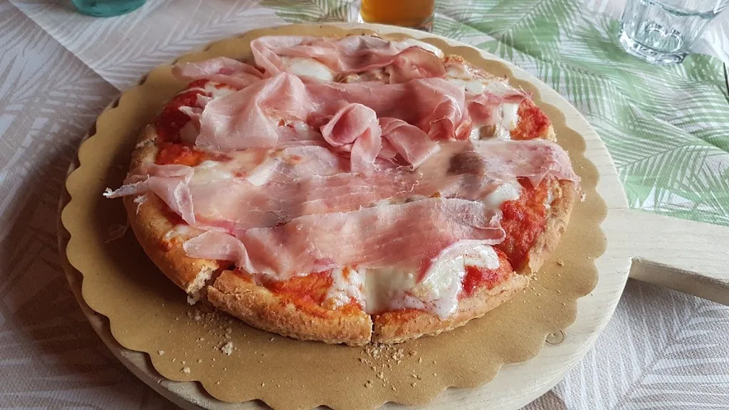 Valentino Faustini_L'Oasi_Felonica_recensione