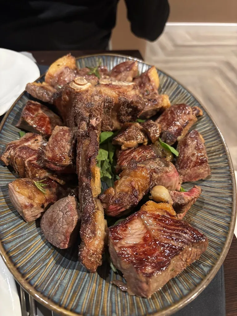 mariglen myrto_Kyklos_Altamura_review