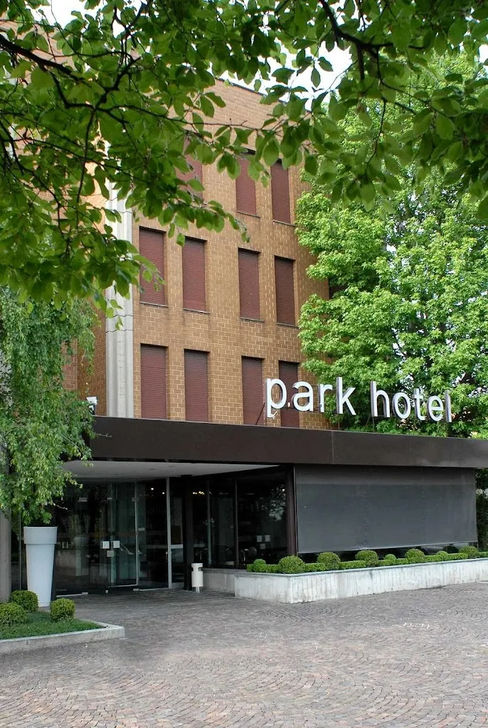 Park Hotel restaurant in Figino Serenza