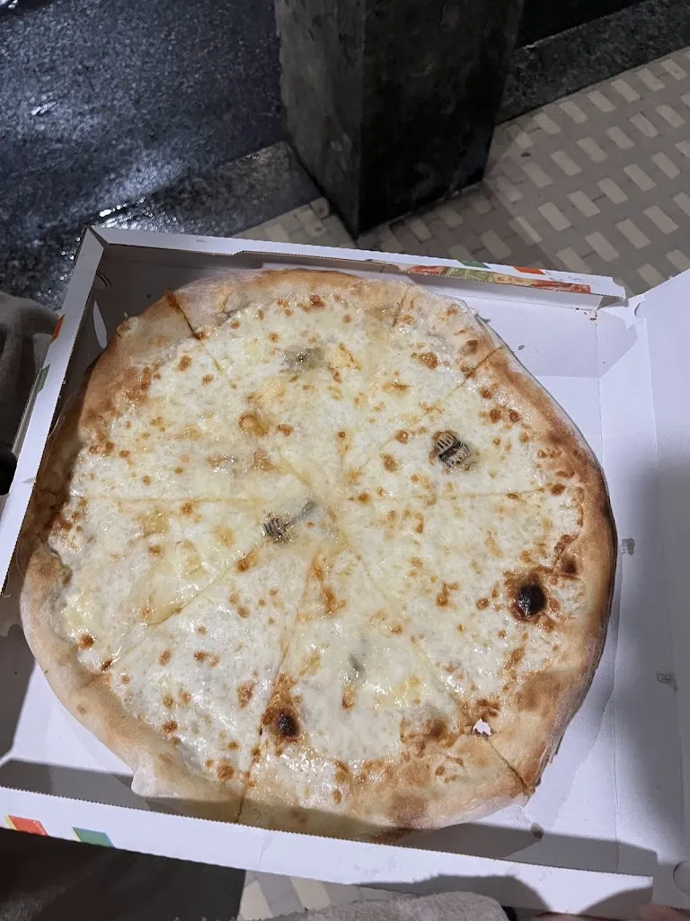 Pizza I GEMELLI EX OK_Figino_slider_image_2