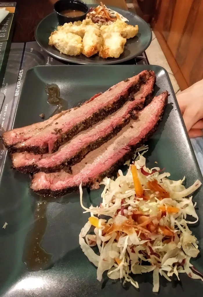 Silvia Carola Gilardi_Blackswan Brewery & Smokehouse_Figino_review