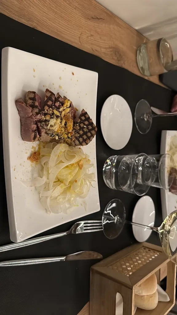 Ella H._VINACCIA ENOTECA BISTROT_Filago_review