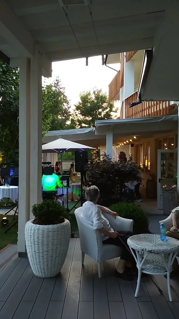 Hotel Ristorante Garden restaurant in Fino del Monte