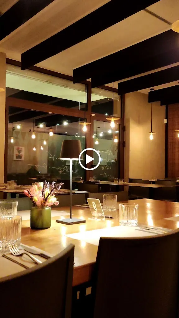 CONVERSO bottiglieria con cucina_Altamura_slider_image_2