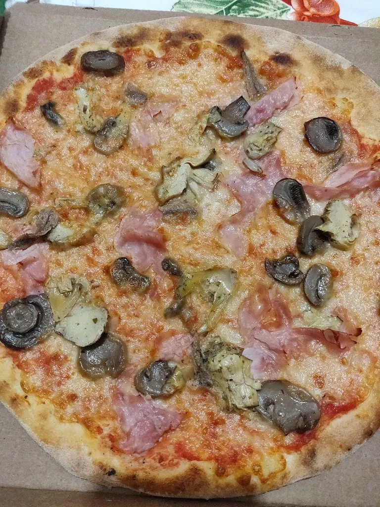 Menu_C'è Pizza Per Te_Fiorano al Serio_image_4