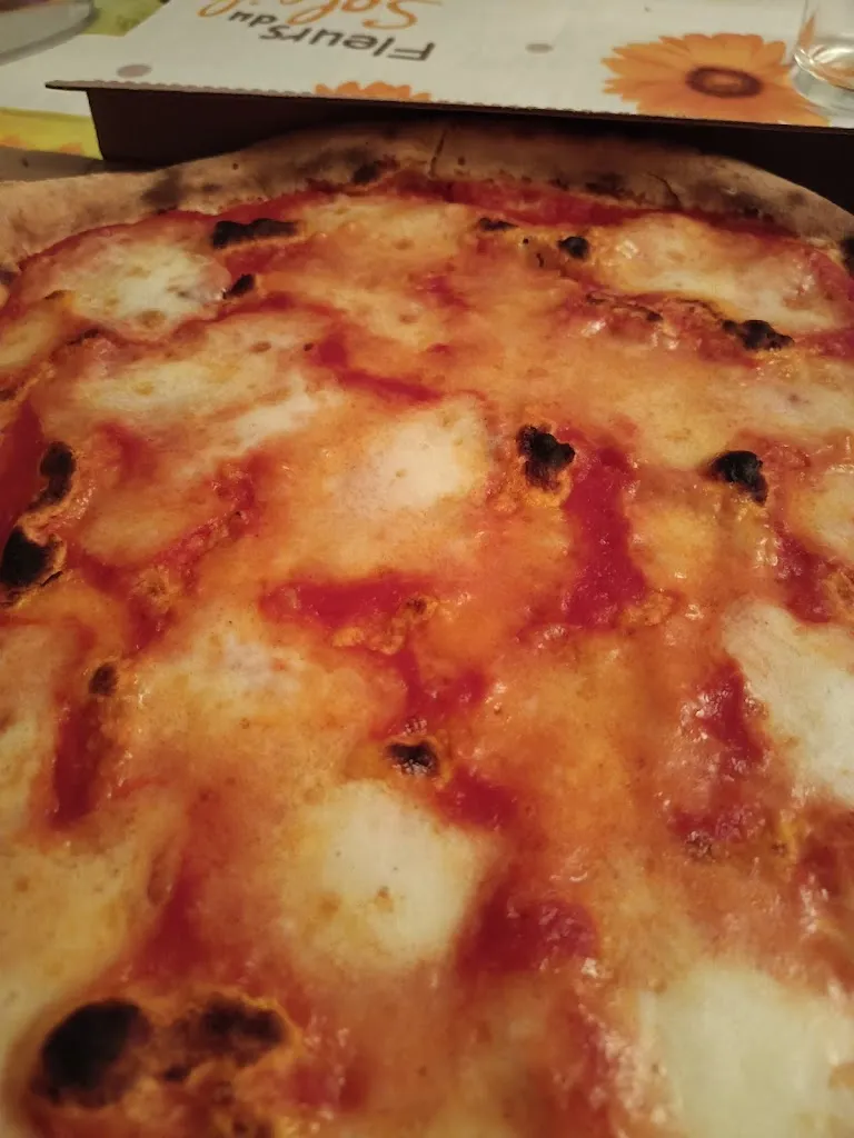 Menu_Pizzeria la regina_Folzano_image_5