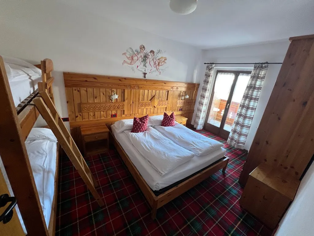 K2 Hotel & Restaurant_Foppolo_slider_image_3