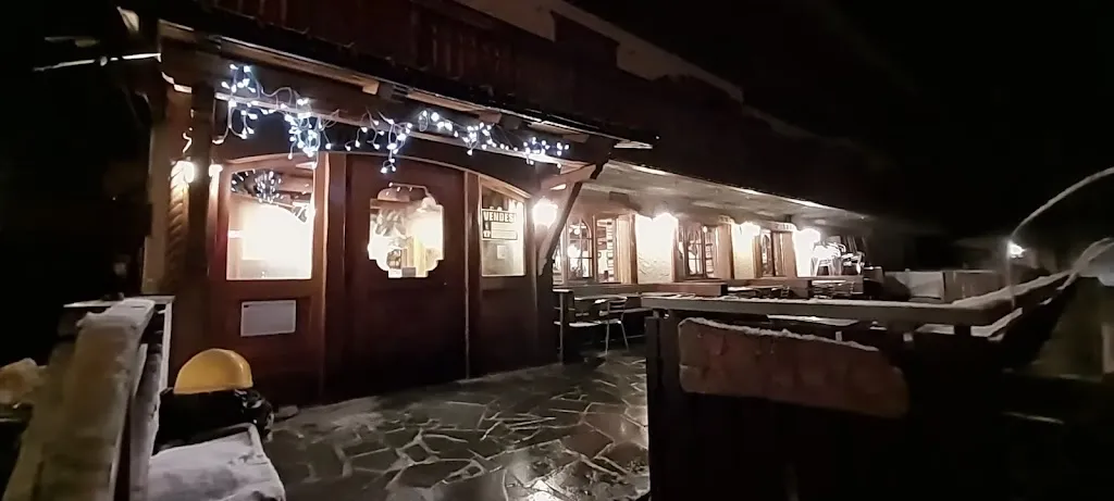 Zoltan Mauro_Kibo Snack Bar_Foppolo_review