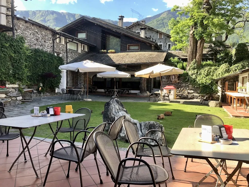 La Brace - Hotel Ristorante Bar_Forcola_slider_image_1