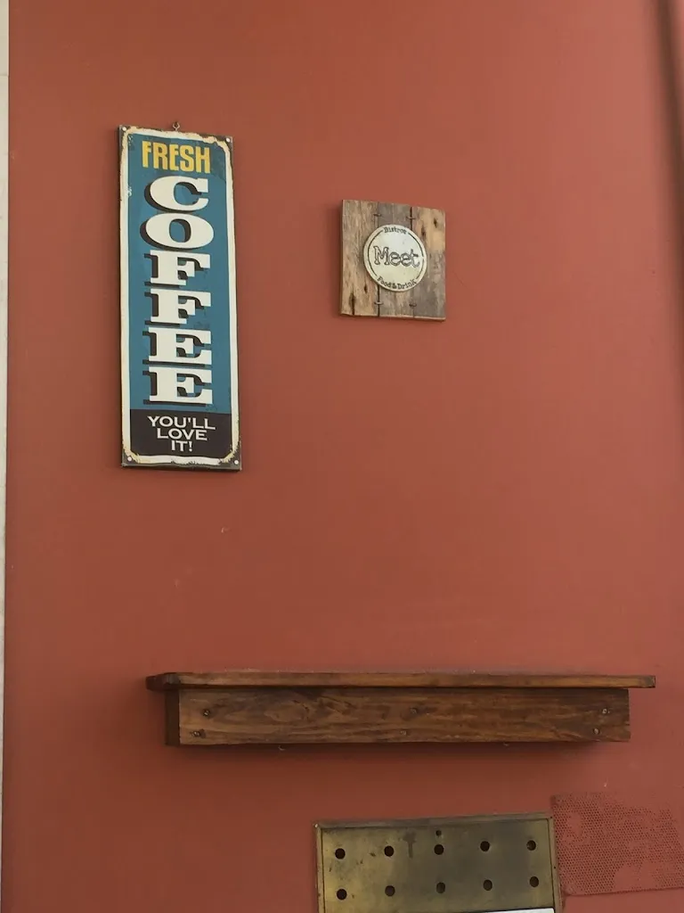 MONICA TOMASONI_Meet Bistrot - Food & Drink_Flero_review