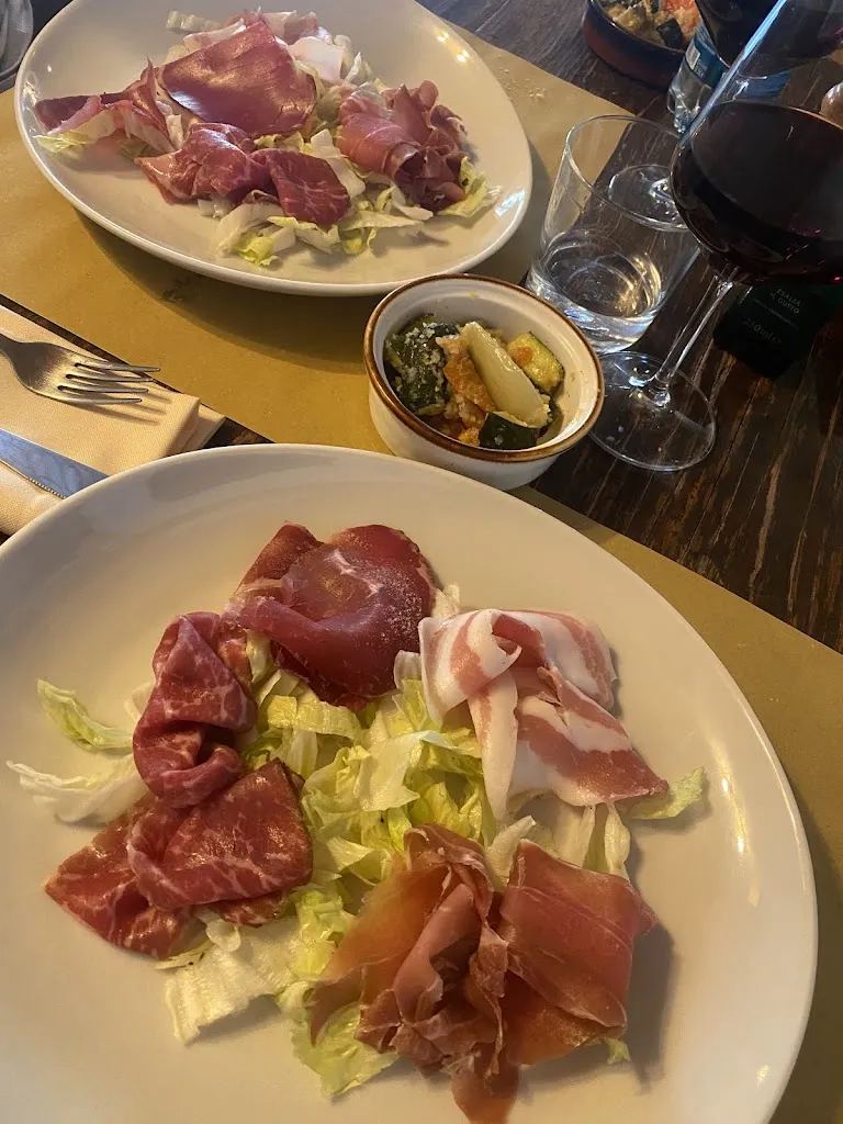 Meet Bistrot - Food & Drink_Flero_slider_image_2