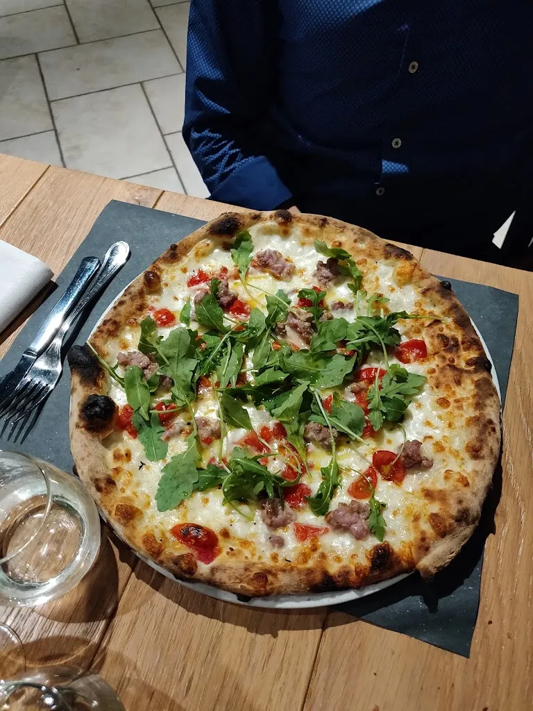 Maxime Lovino_Pizzeria Vecchio Ponte_Altamura_review