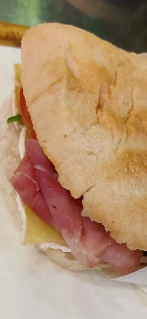 Menu_Bar Saimon_Formigara_image_1