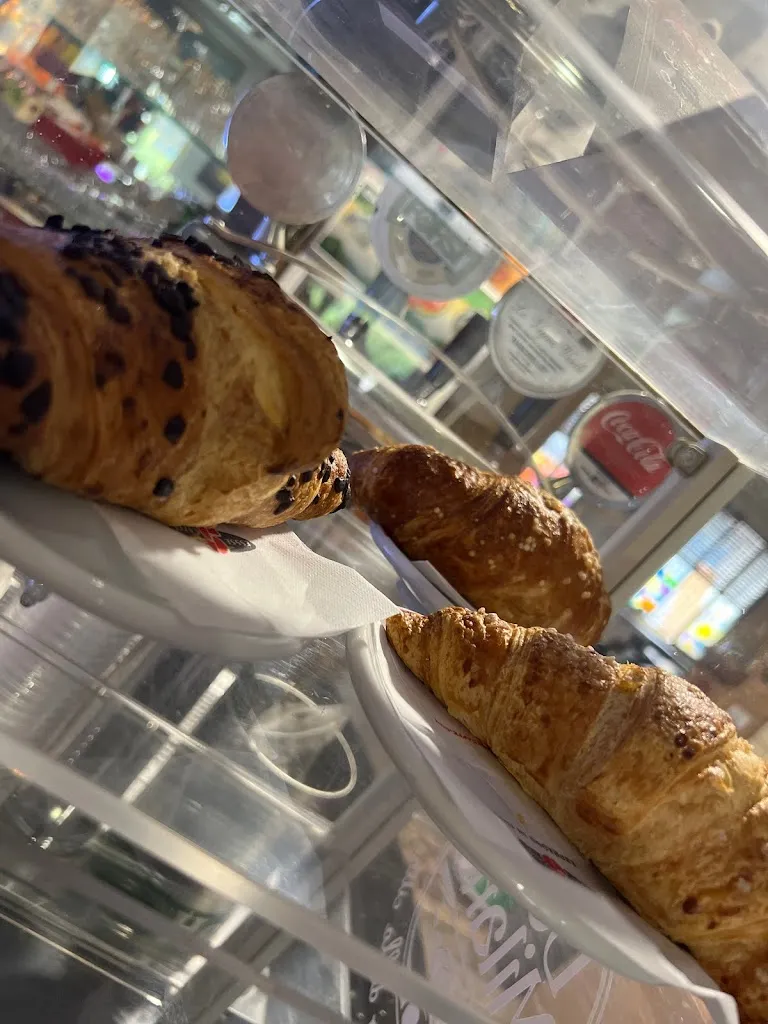 Menu_Bar Saimon_Formigara_image_4