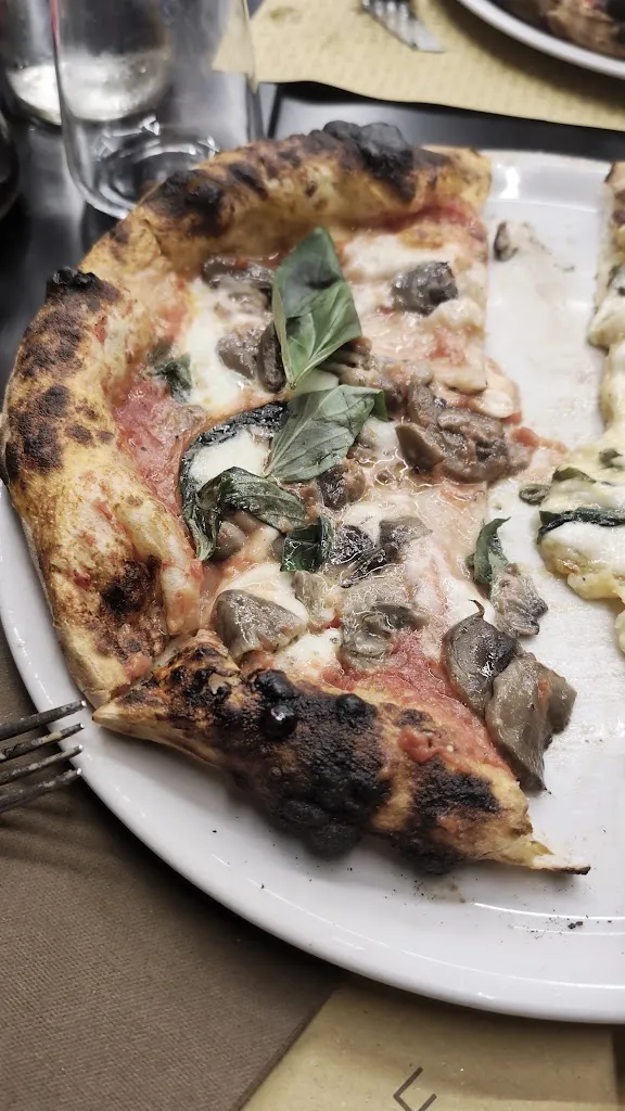 Levante_Altamura_slider_image_2