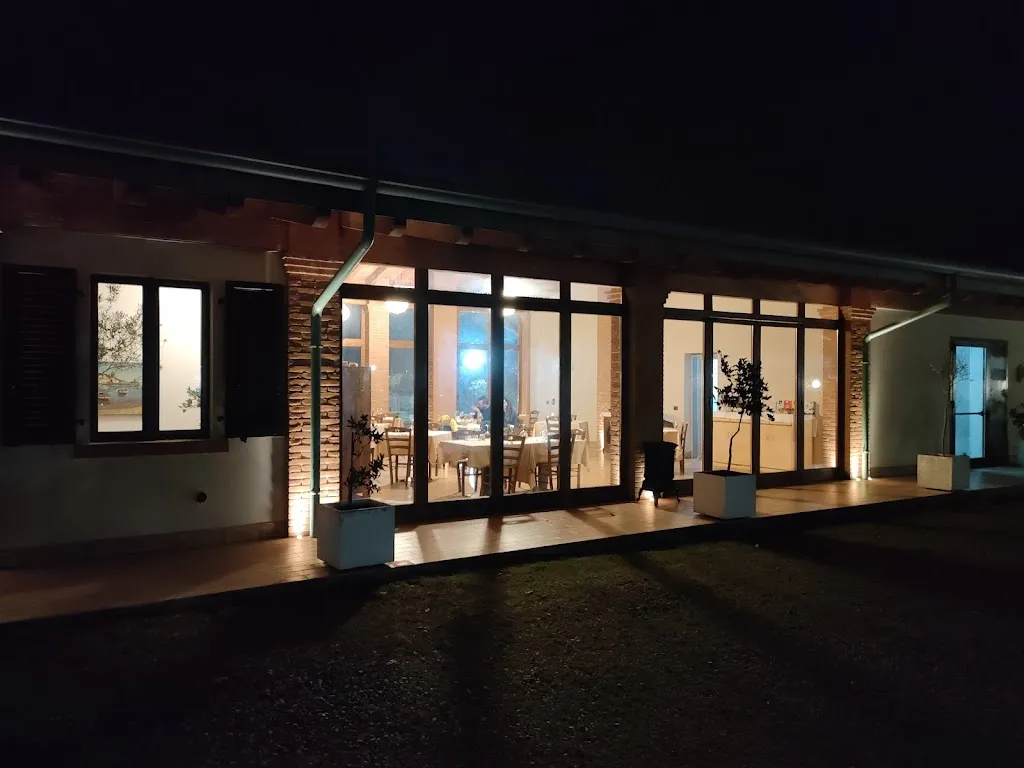 Luigi De Luca_Farm Km0_Fornovo San Giovanni_review