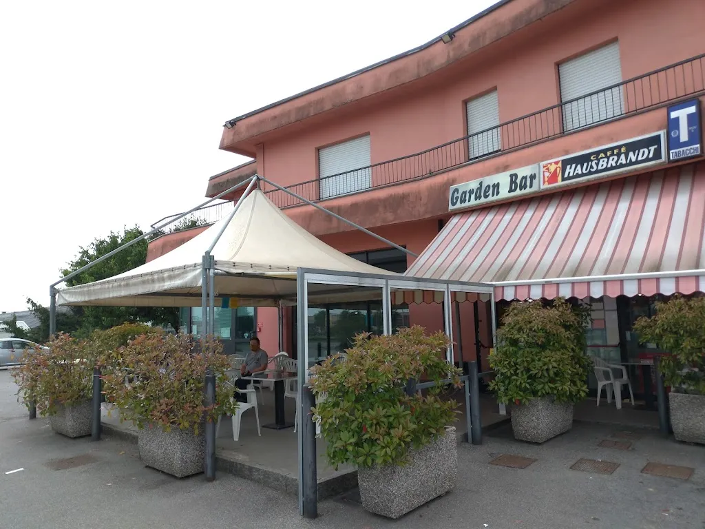 Garden Bar_Gadesco-Pieve Delmona_slider_image_2